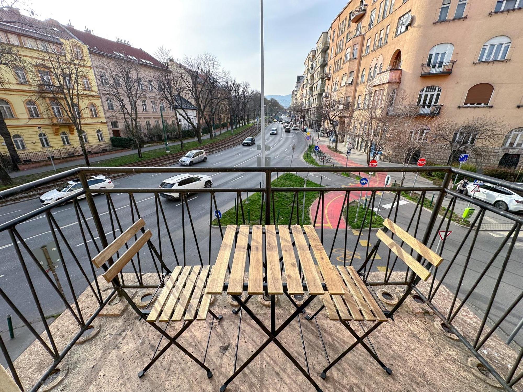 Sunny Castle Apartment Budapest Esterno foto