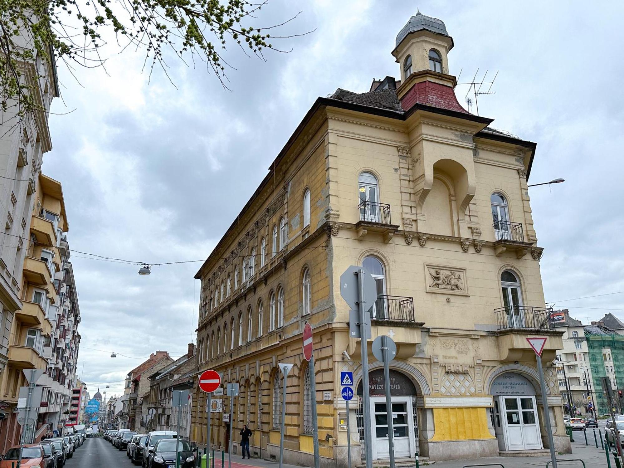 Sunny Castle Apartment Budapest Esterno foto